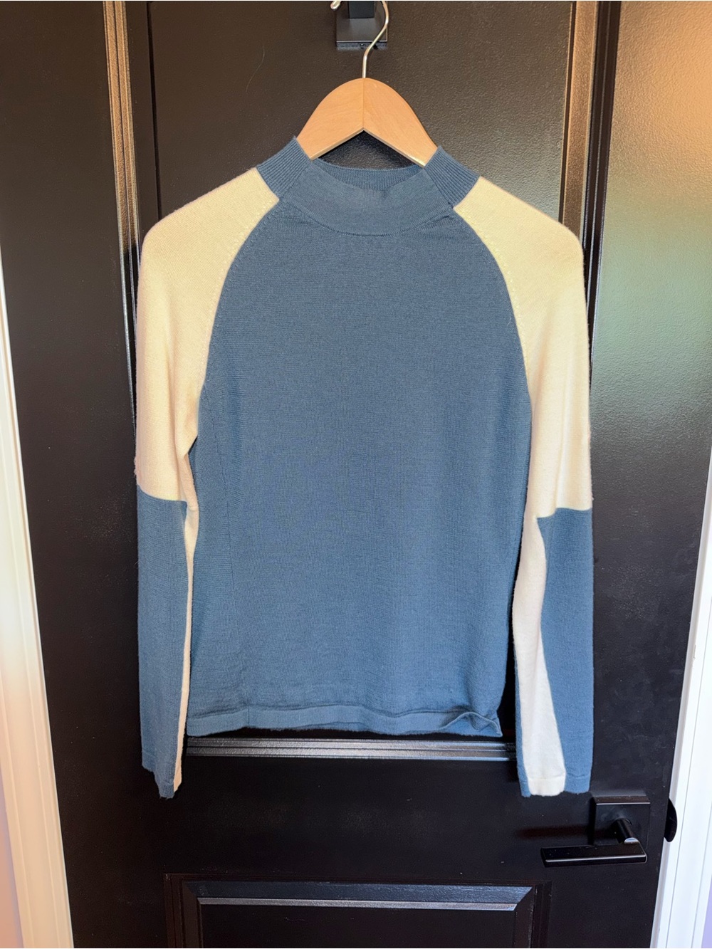 J. Lindeberg Leila Knitted Orion Blue Women’s Golf Sweater